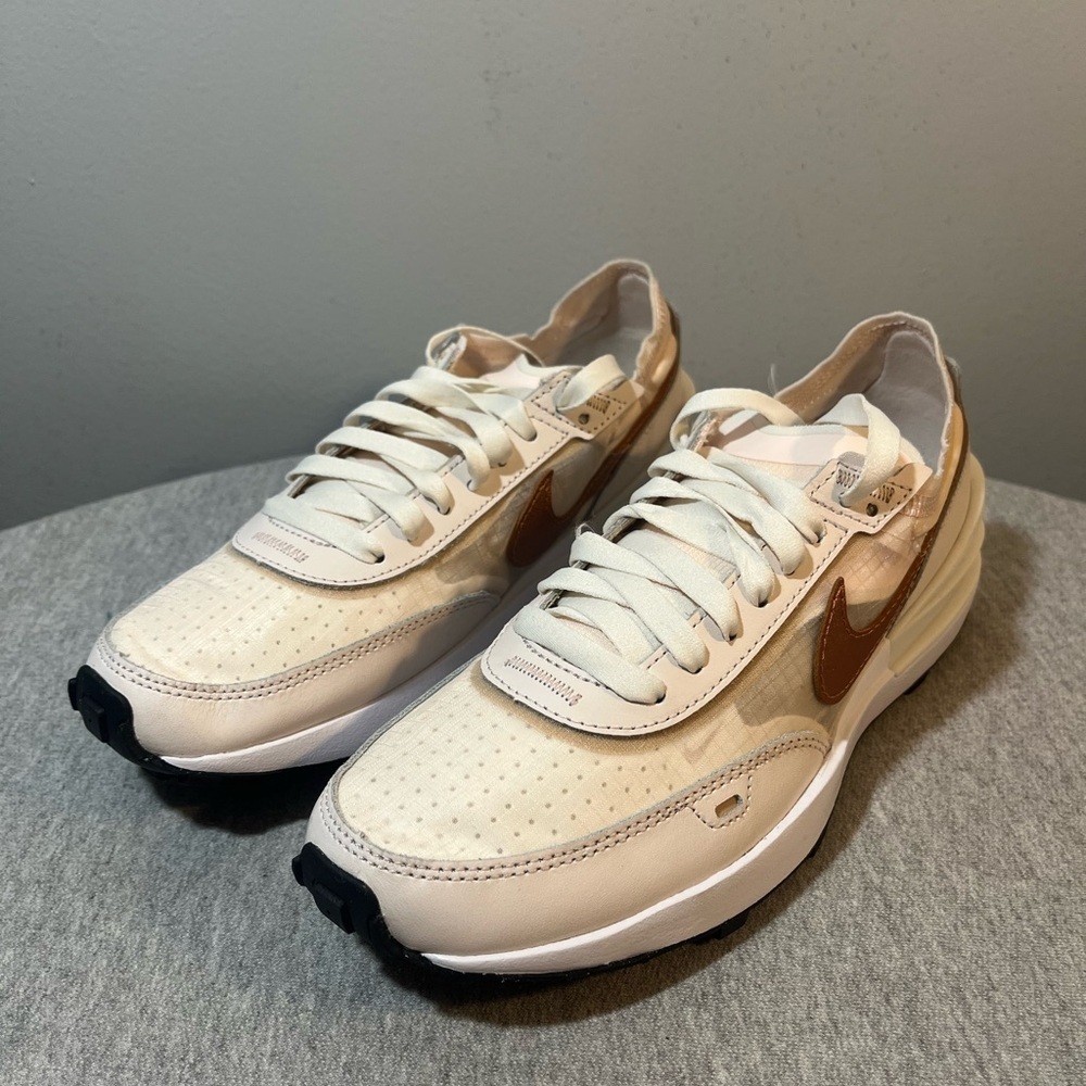 Nike Waffle One ESS Light Soft Pink Athletic Women’s Shoe Size 8 (FB1298 600)​​​ - Picture 9 of 11